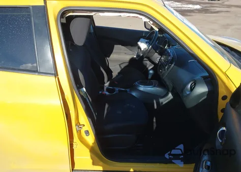 2015 Nissan Juke Nismo/S/Sl/Sv from USA, damaged, VIN JN8AF5MV8FT563508